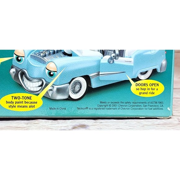 Chevron Cars Della Deluxe Collectible Toy - Moveable Eyes, Two-Tone Paint Gift - Picture 9 of 14